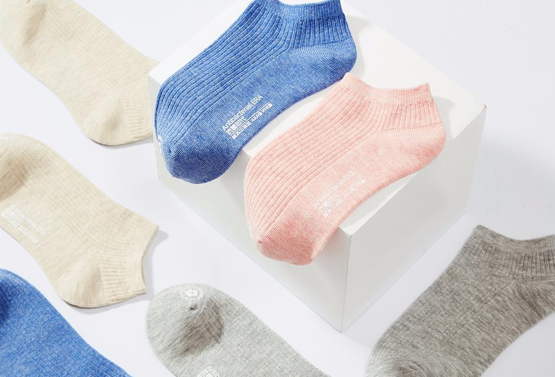 功能襪品牌設計案例.jpg 功能襪品牌設計案例.jpg